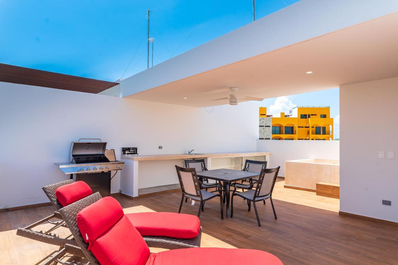 Entire House- 3Br With Private Roof Top Deck Playa del Carmen Buitenkant foto