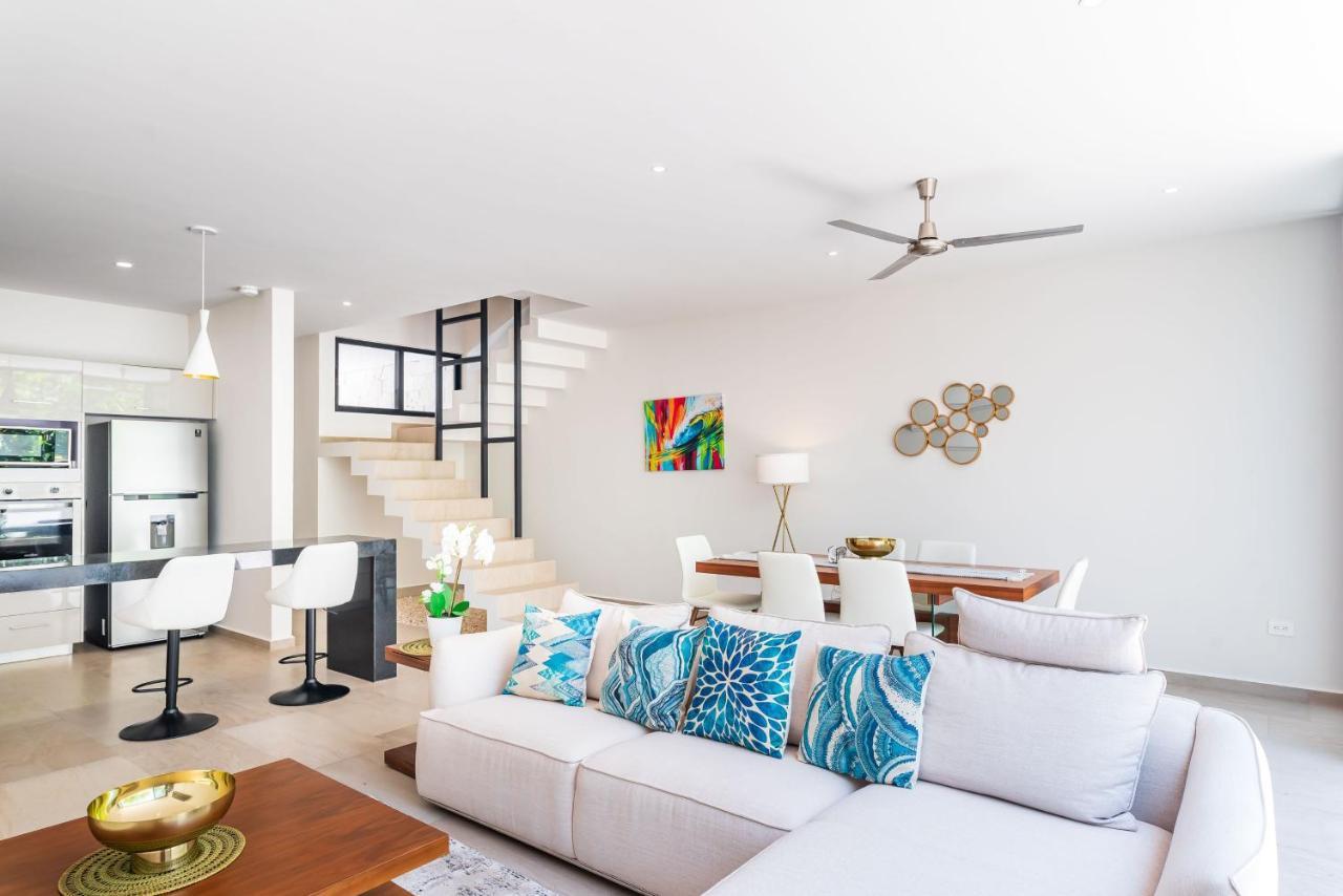 Entire House- 3Br With Private Roof Top Deck Playa del Carmen Buitenkant foto