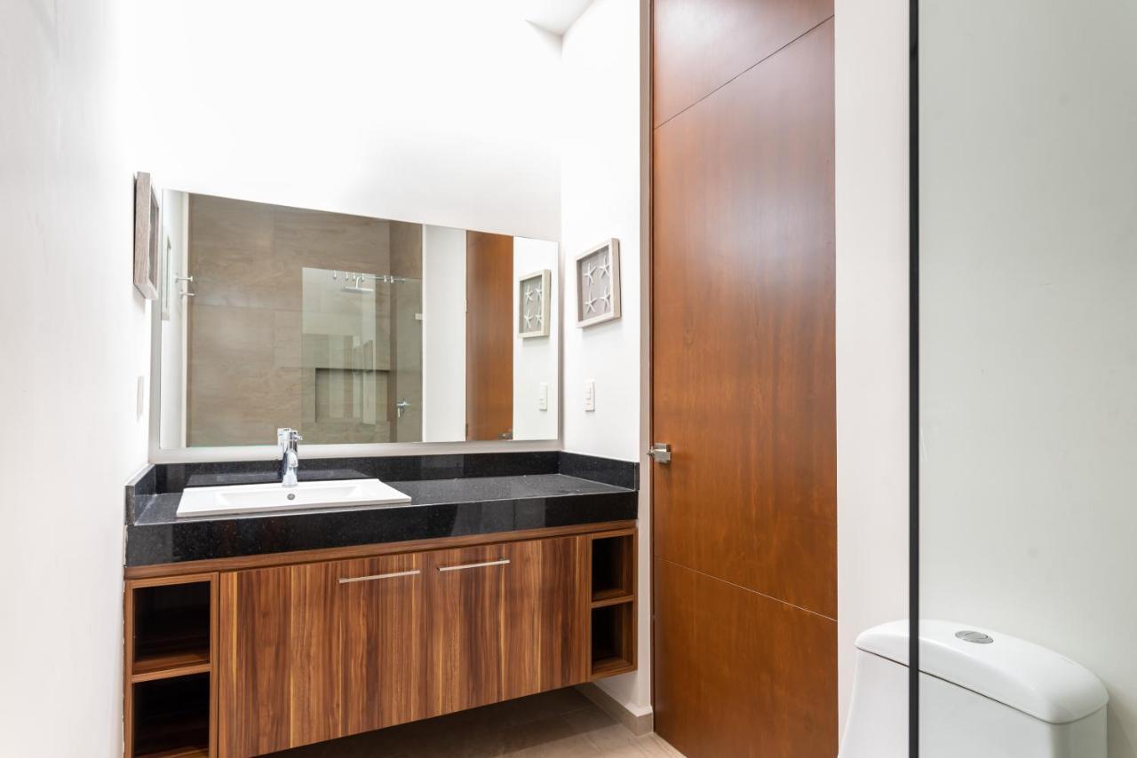 Entire House- 3Br With Private Roof Top Deck Playa del Carmen Buitenkant foto