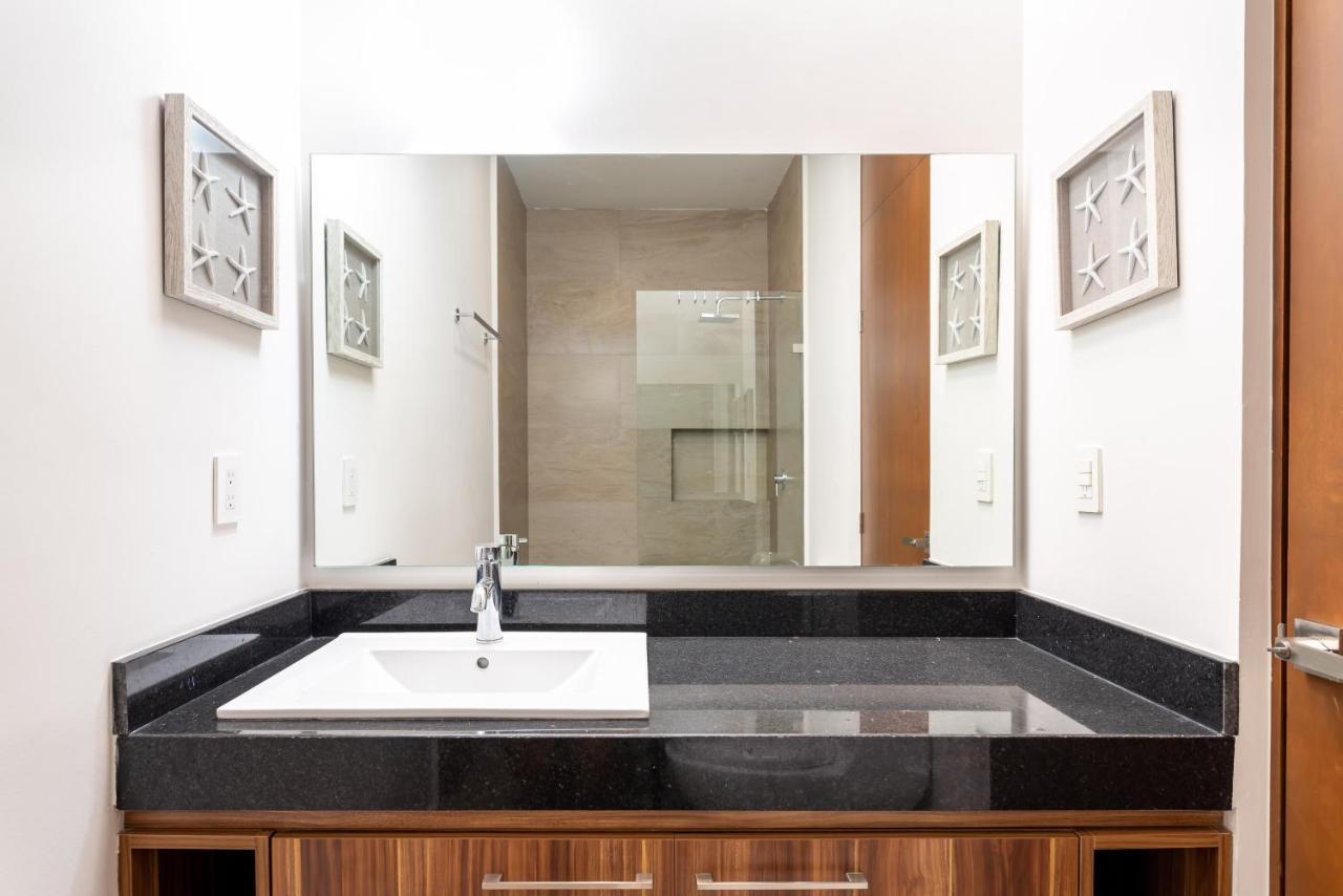 Entire House- 3Br With Private Roof Top Deck Playa del Carmen Buitenkant foto