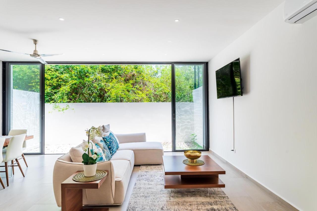 Entire House- 3Br With Private Roof Top Deck Playa del Carmen Buitenkant foto